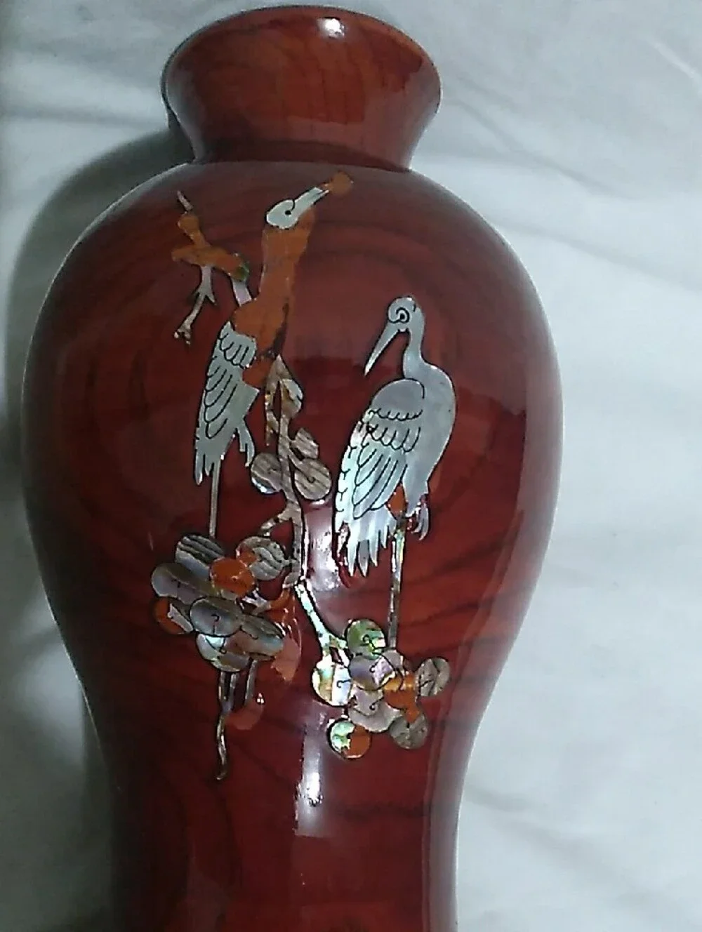 VNTG Japanese Red Lacquer Wood Vase  Mother-of-Pearl Crane  (B9)